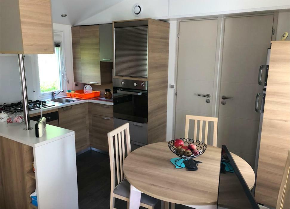 Mobil Home Proche Du Plan D'Eau D'אמבראן מראה חיצוני תמונה